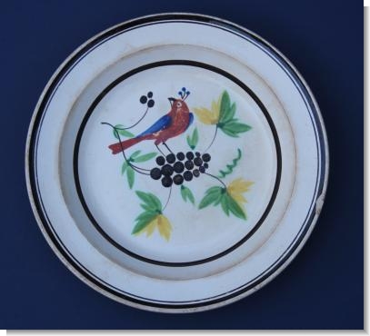 FRENCH CREAMWARE PLATE, c.1820