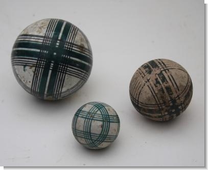 19th CENTURY CARPET BALLS