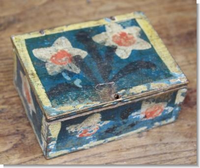 10. SMALL NORMADY PAINTED BOX