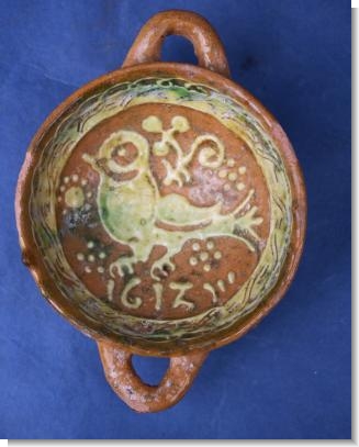 EARLY 17th Century WERRA SLIPWARE PORRINGER 