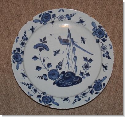 BRISTOL, CIRCA 1740. ENGLISH DELFT.