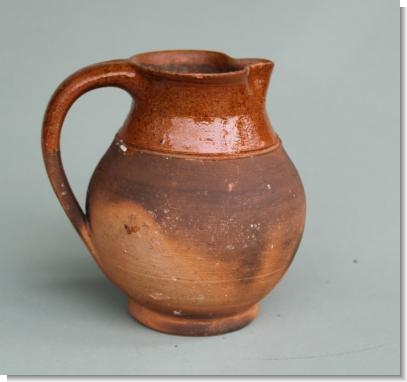 SMALL VERWOOD JUG