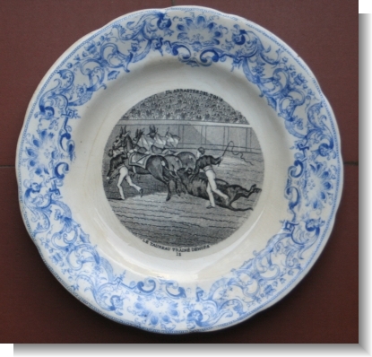 BULL FIGHTING PLATE, GLEN France c.1840