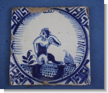 Good 17th Century DUTCH DELFT TILE of a MONKEY, c.1640