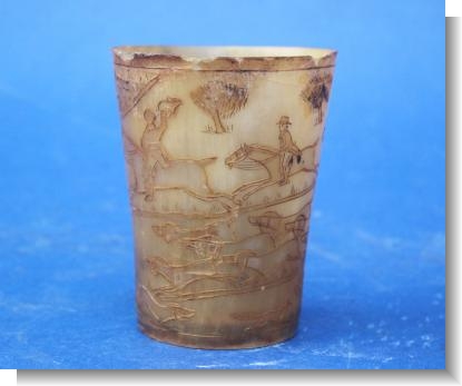 GOOD HUNTING HORN BEAKER c.1800-20