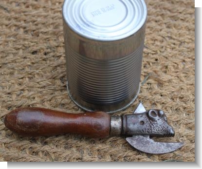 BULLY BEEF CAN OPENER