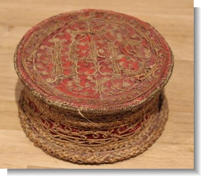 17th / 18th Century SPANISH STRAW WAFER BOX