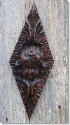 CARVED WALNUT SERAPHIM CARVING c.1730