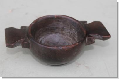VERY EARLY SCOTTISH OAK QUAICH 