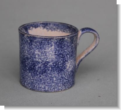 DELIGHTFUL V>SMALL SPLATTER WARE MUG c.1840