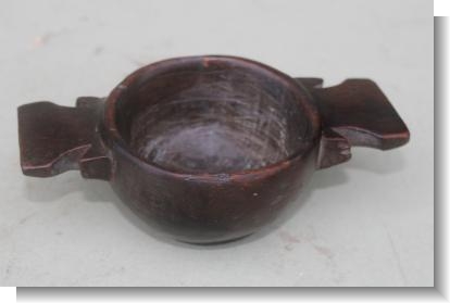 VERY EARLY SCOTTISH OAK QUAICH 